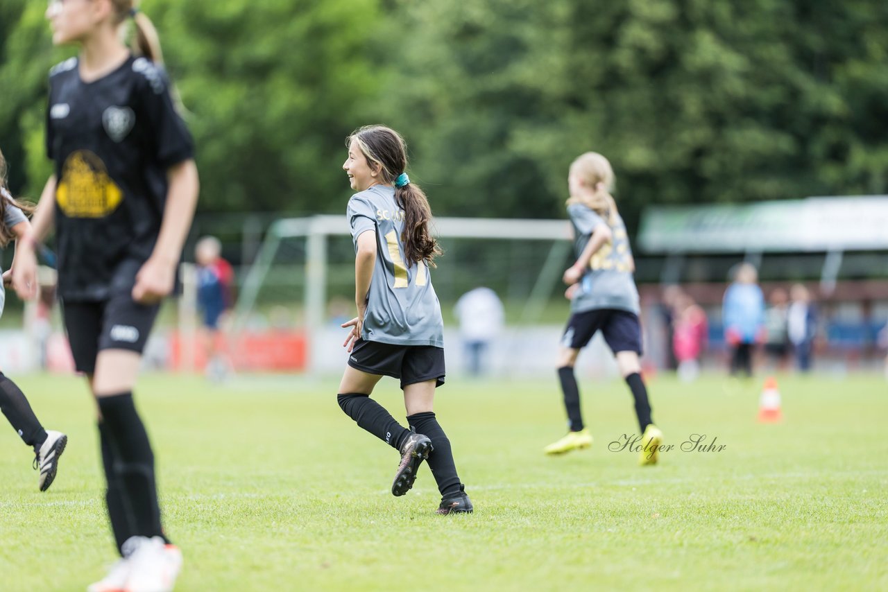 Bild 459 - Loewinnen Cup